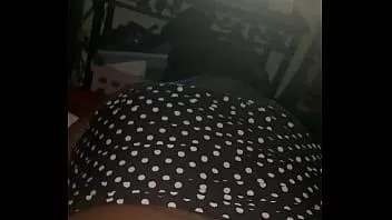 play A porra da senhora liberiana desde que seu homem está no trabalho