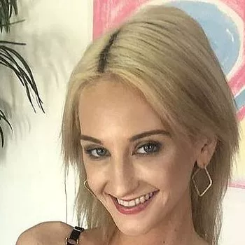 Bintang porno Tallie Lorain