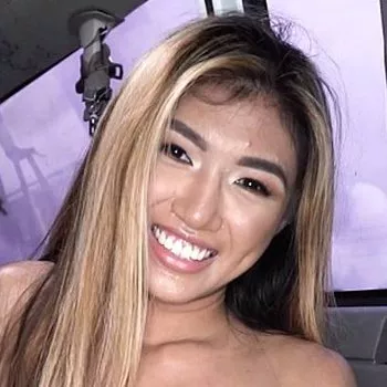 Pornostar Clara Trinity